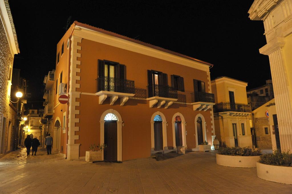 B&B Al Teatro Comiso Pokój zdjęcie
